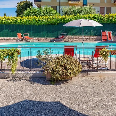 Residence Campana Bardolino Exterior photo