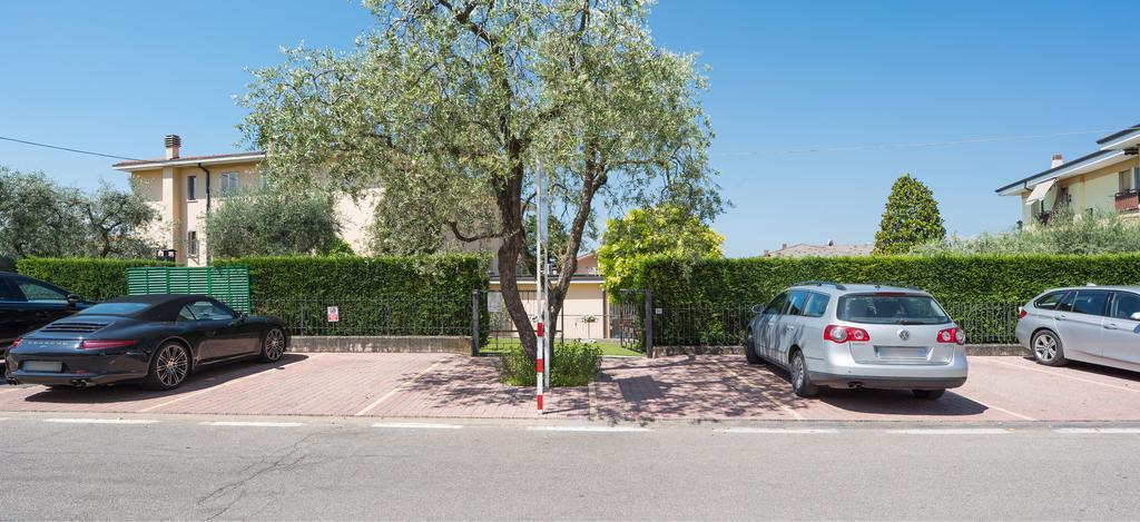 Residence Campana Bardolino Exterior photo
